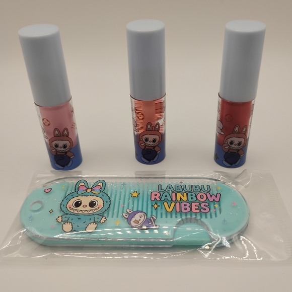 Labubu Cute Blue Comb with Lip Gloss Trio-Soft Pink, Clear Tan, & Matte Brown - Picture 2 of 3